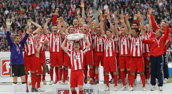Van Gaal guides Bayern Munich back to the top - the 2009/10 Bundesliga